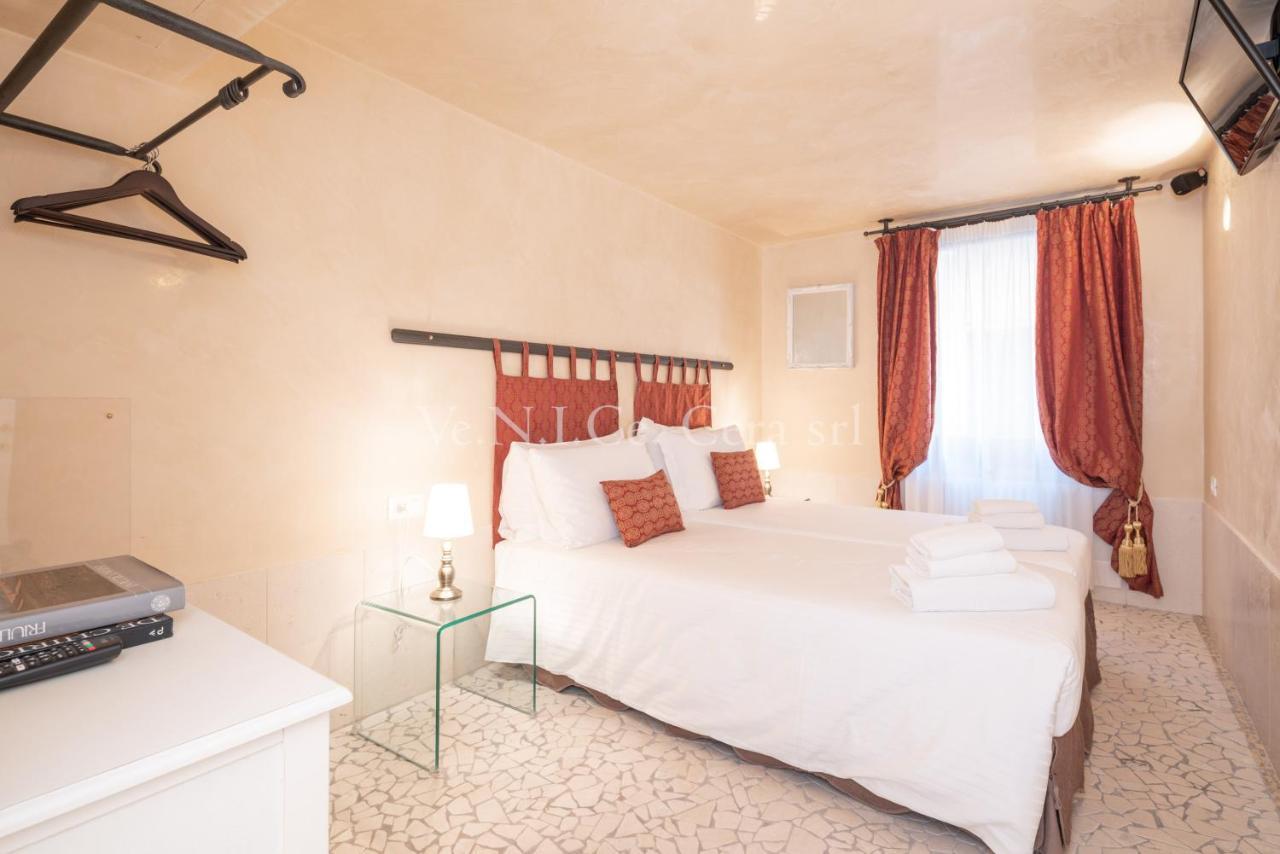 Ve.N.I.Ce. Cera Ca' Del Gondoliere Apartment Venice Exterior photo